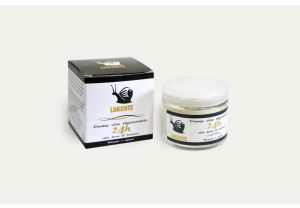 Crema viso rigenerante 24 h Lukente bava lumaca azienda denti